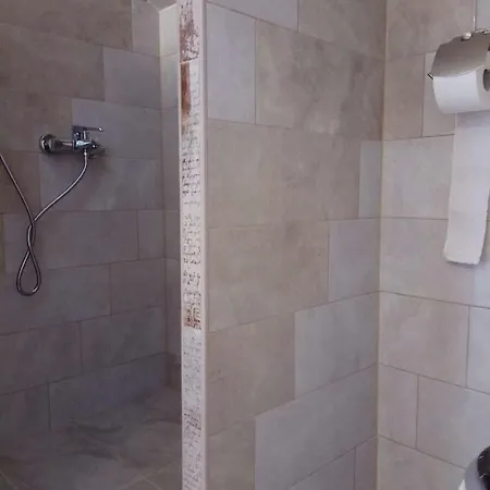 Apartman Slava Tisno